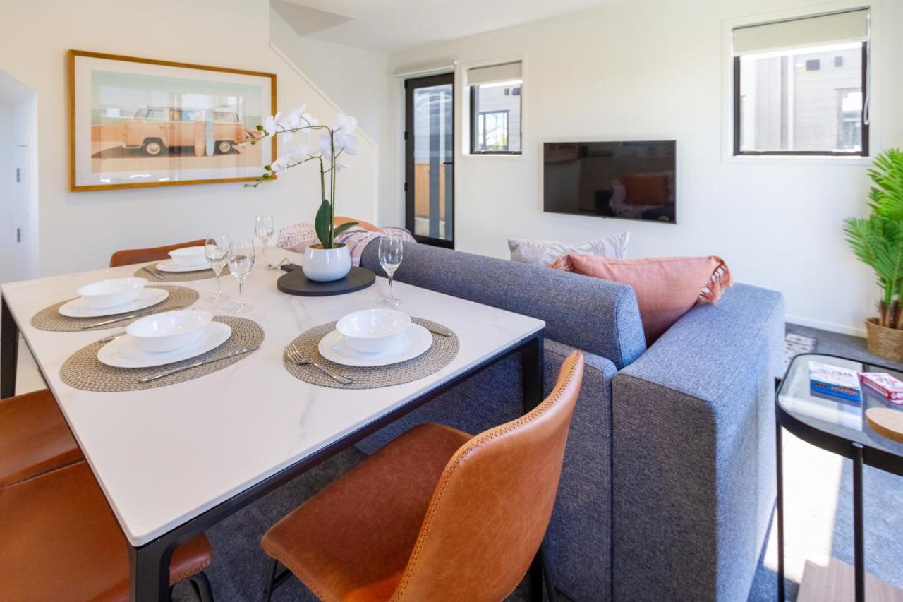 Beachside Bliss: 1 Bed 1 Bath Christchurch Buitenkant foto