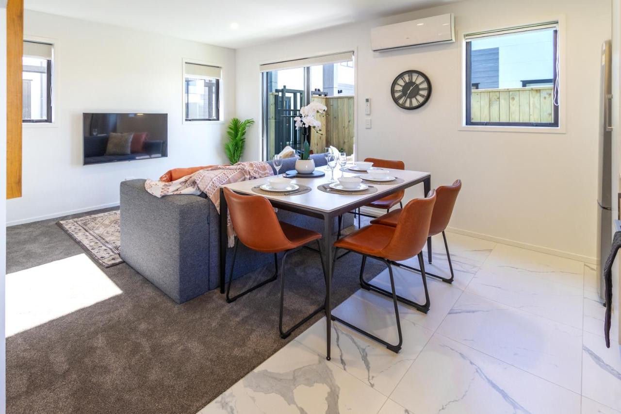 Beachside Bliss: 1 Bed 1 Bath Christchurch Buitenkant foto