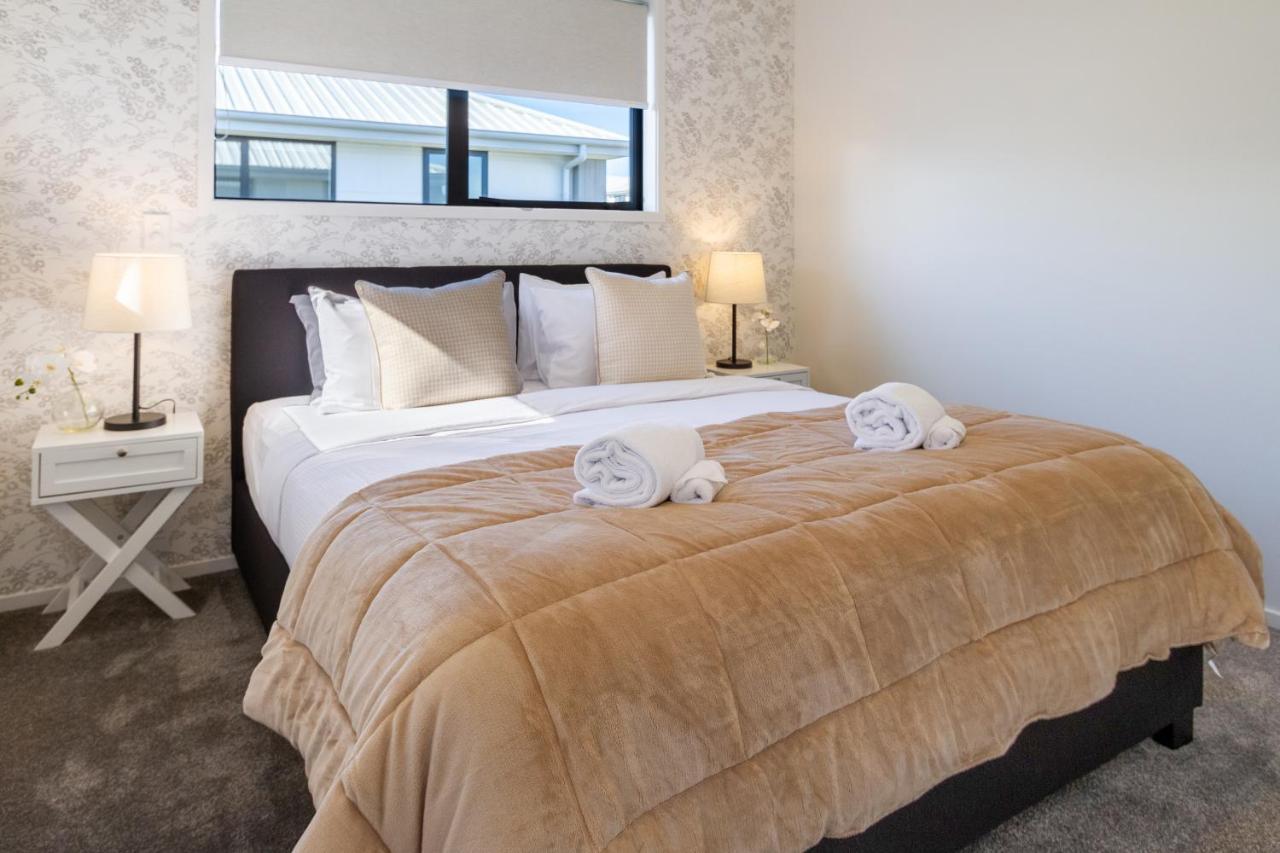 Beachside Bliss: 1 Bed 1 Bath Christchurch Buitenkant foto